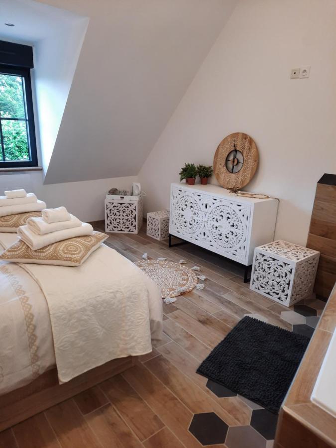 Madelaine Ranch, Nouvelle Piscine 2025 Villa Le Gast Exterior foto
